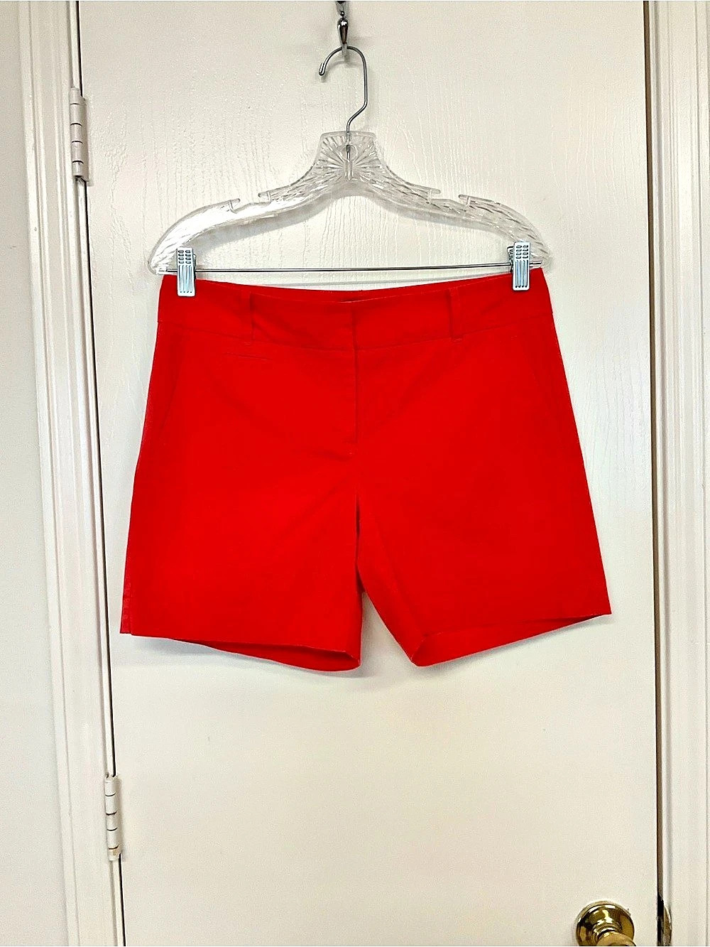 🌺$5.00 must bundle 🌺Ann Taylor Devin Fit Shorts Red High-Waist Size 4